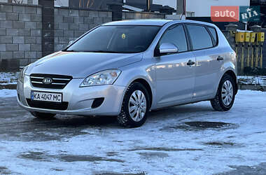 Хетчбек Kia Ceed 2007 в Рівному