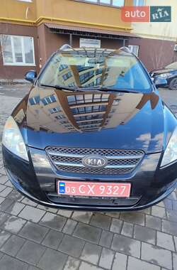 Универсал Kia Ceed 2008 в Дубно