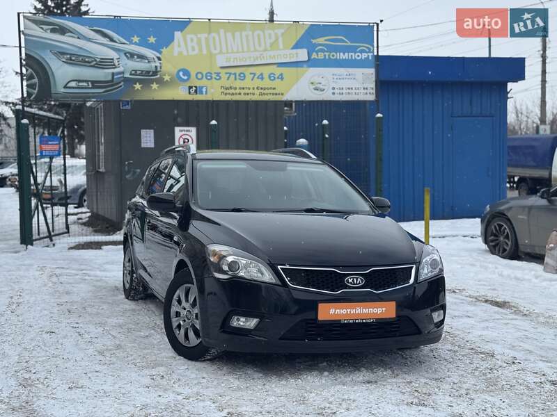 Универсал Kia Ceed 2012 в Сумах