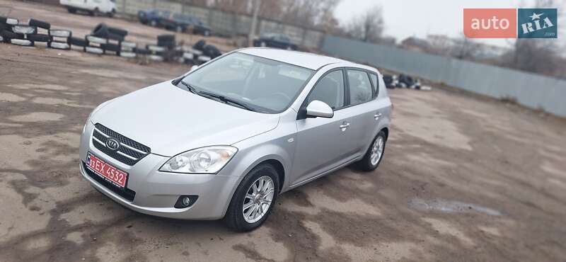 Хэтчбек Kia Ceed 2007 в Нежине