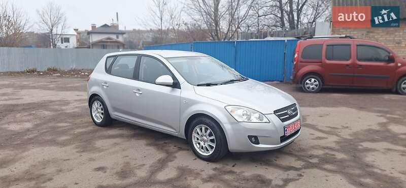 Хэтчбек Kia Ceed 2007 в Нежине