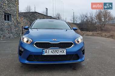 Универсал Kia Ceed 2019 в Обухове