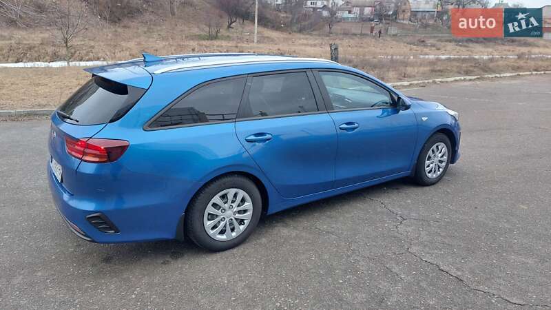 Универсал Kia Ceed 2019 в Обухове фото 17 Универсал Kia Ceed 2019 в Обухове