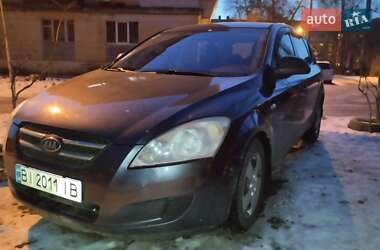 Хетчбек Kia Ceed 2008 в Полтаві