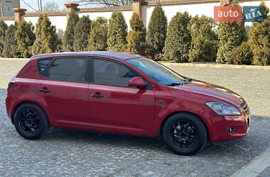 Хэтчбек Kia Ceed 2008 в Ивано-Франковске