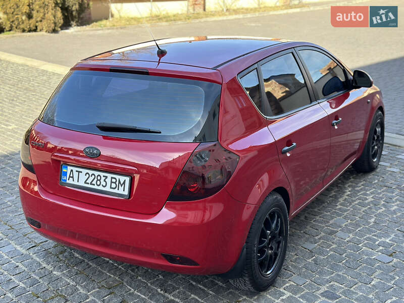 Хетчбек Kia Ceed 2008 в Івано-Франківську