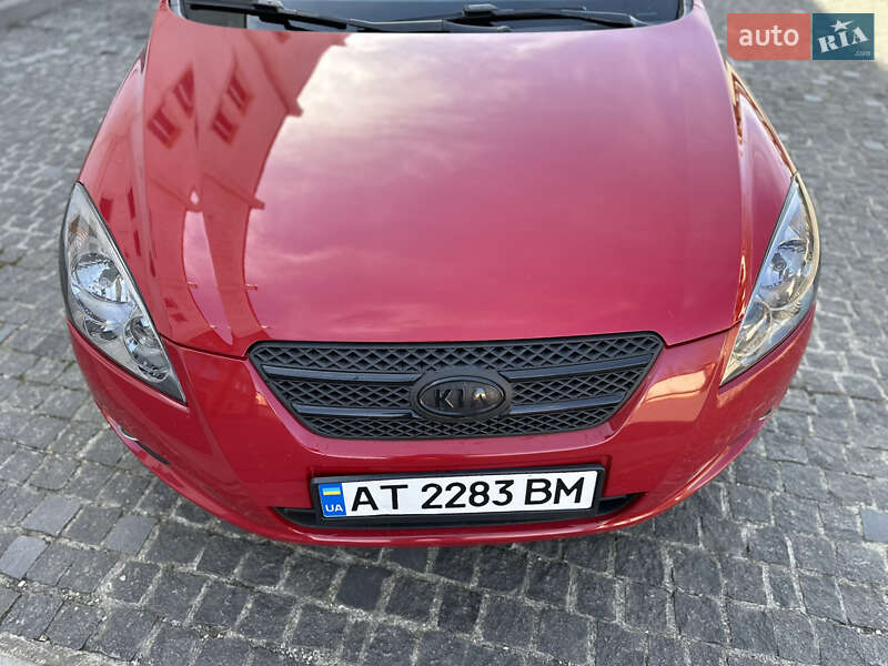 Хетчбек Kia Ceed 2008 в Івано-Франківську