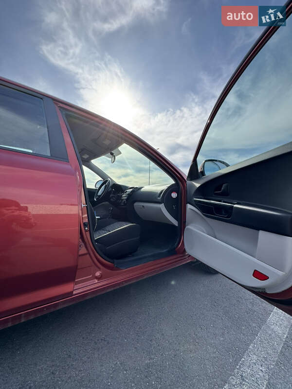 Хетчбек Kia Ceed 2009 в Львові