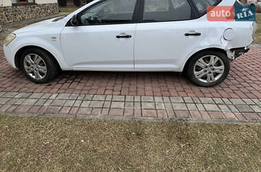 Универсал Kia Ceed 2008 в Стрые