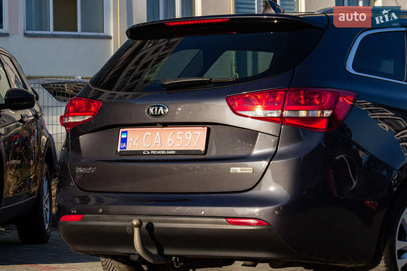 Универсал Kia Ceed 2018 в Львове