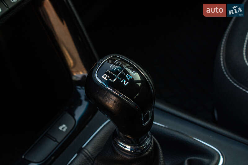 Универсал Kia Ceed 2018 в Львове