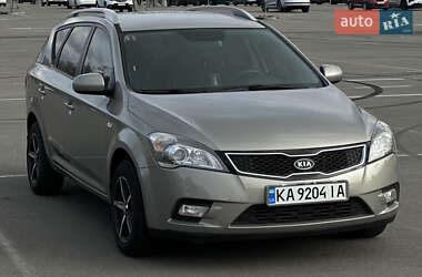 Универсал Kia Ceed 2012 в Киеве