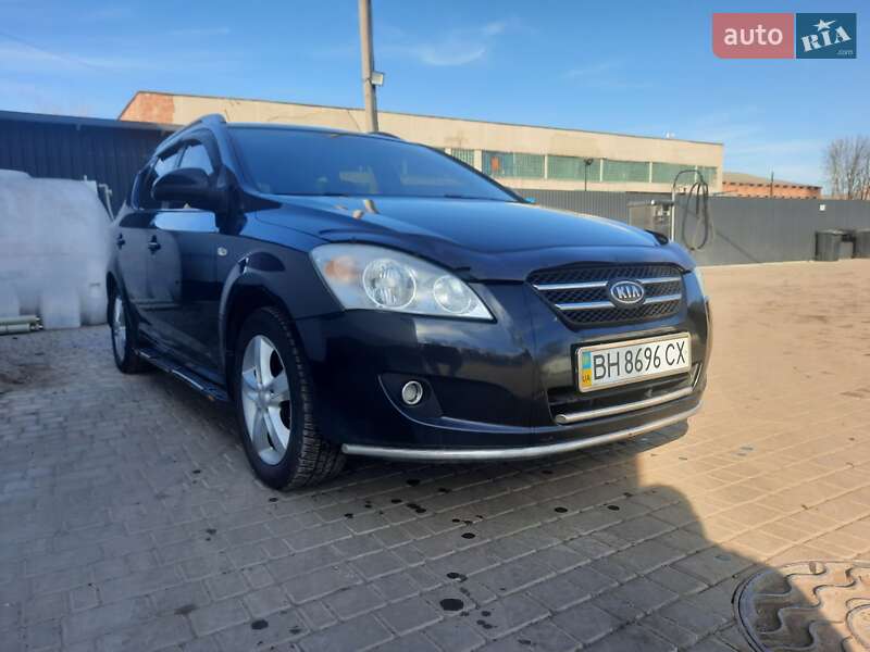 Универсал Kia Ceed 2008 в Первомайске