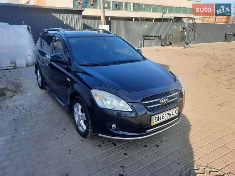 Универсал Kia Ceed 2008 в Первомайске