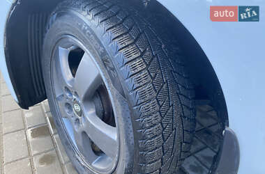 Хэтчбек Kia Ceed 2013 в 