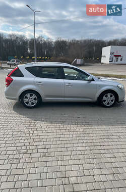 Універсал Kia Ceed 2009 в Кропивницькому