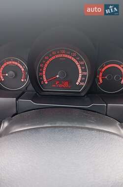 Хэтчбек Kia Ceed 2010 в 