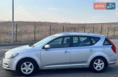 Универсал Kia Ceed 2010 в 