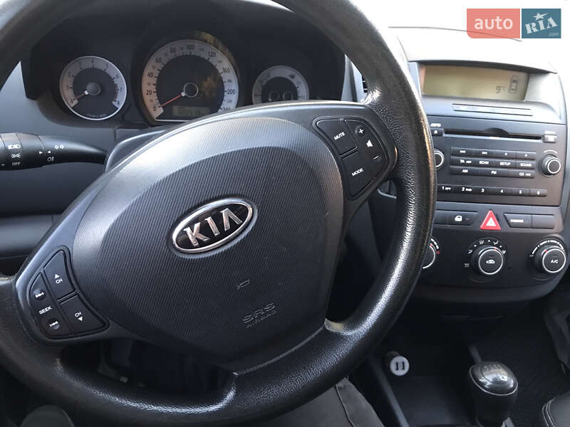 Универсал Kia Ceed 2009 в Ужгороде