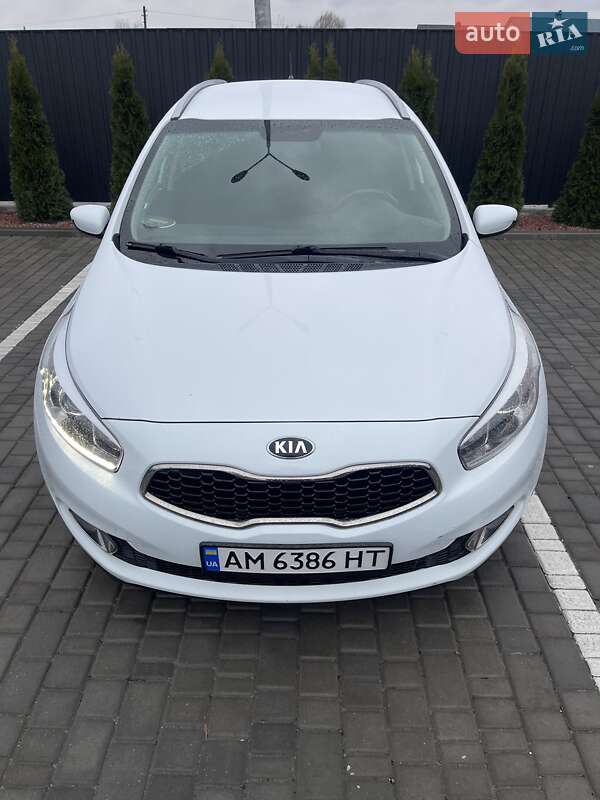 Универсал Kia Ceed 2014 в Звягеле