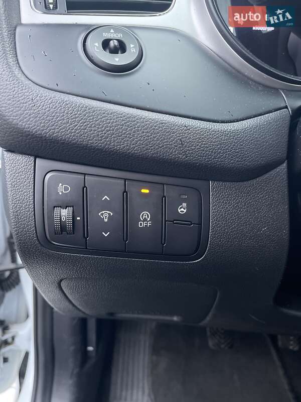 Универсал Kia Ceed 2014 в Звягеле