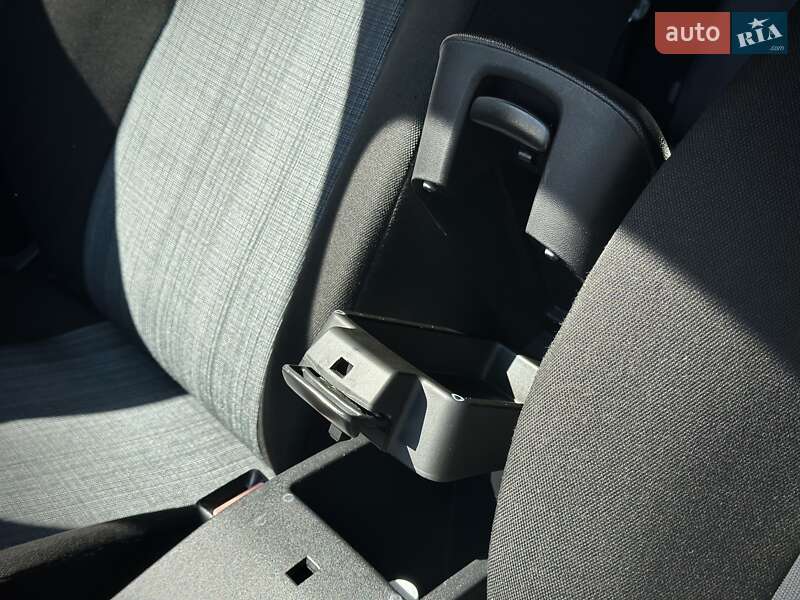 Универсал Kia Ceed 2011 в Сумах