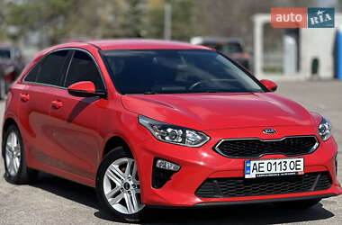 Хэтчбек Kia Ceed 2019 в 