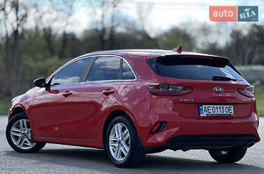 Хэтчбек Kia Ceed 2019 в 