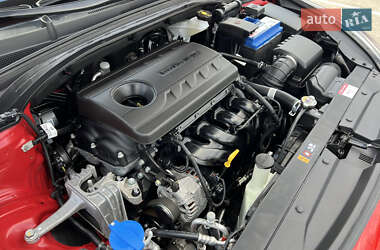 Хэтчбек Kia Ceed 2019 в 