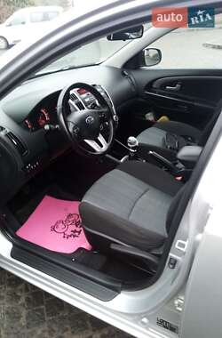 Универсал Kia Ceed 2009 в 