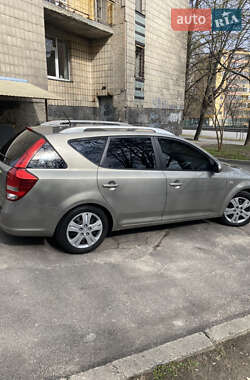 Універсал Kia Ceed 2011 в 