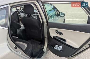 Хэтчбек Kia Ceed 2016 в 