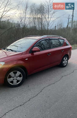 Универсал Kia Ceed 2009 в 