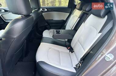 Хэтчбек Kia Ceed 2019 в 