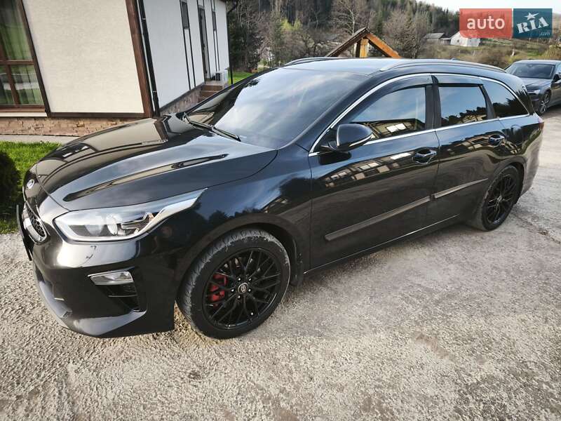 Универсал Kia Ceed 2019 в Киеве