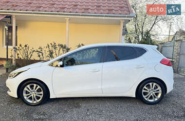 Хэтчбек Kia Ceed 2013 в Ужгороде