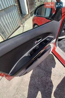 Хэтчбек Kia Ceed 2007 в 