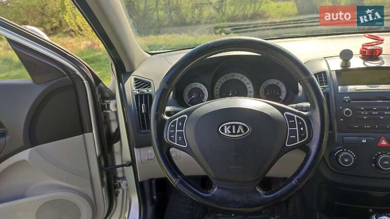 Универсал Kia Ceed 2008 в Гайсине
