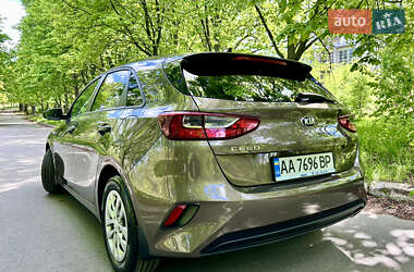 Хэтчбек Kia Ceed 2019 в 