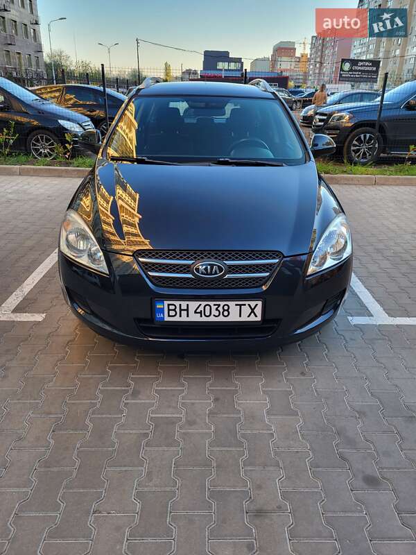Универсал Kia Ceed 2009 в Одессе