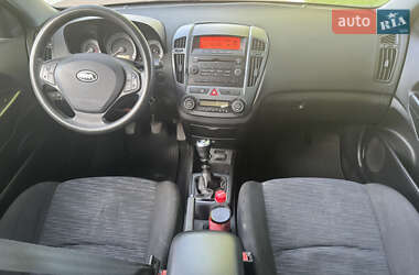 Универсал Kia Ceed 2009 в 