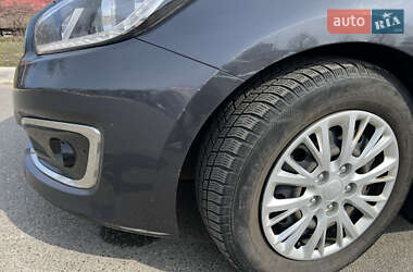Хэтчбек Kia Ceed 2017 в 