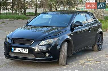 Хэтчбек Kia Ceed 2008 в Вознесенске