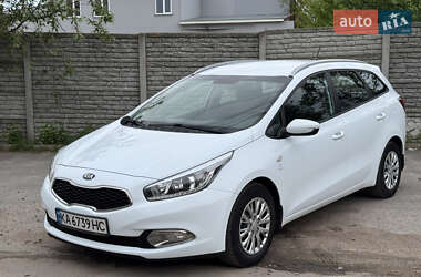Універсал Kia Ceed 2015 в Прилуках