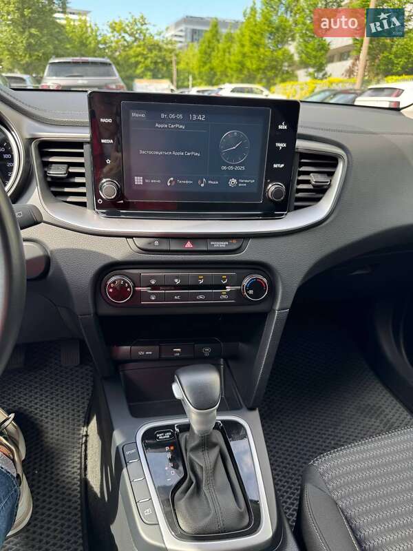 Хетчбек Kia Ceed 2022 в Львові