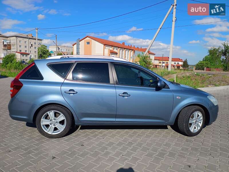 Универсал Kia Ceed 2007 в Ковеле