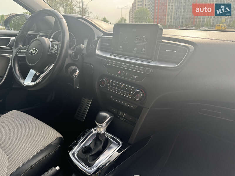 Хетчбек Kia Ceed 2018 в Києві