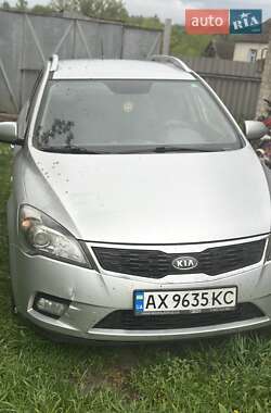 Універсал Kia Ceed 2011 в Харкові