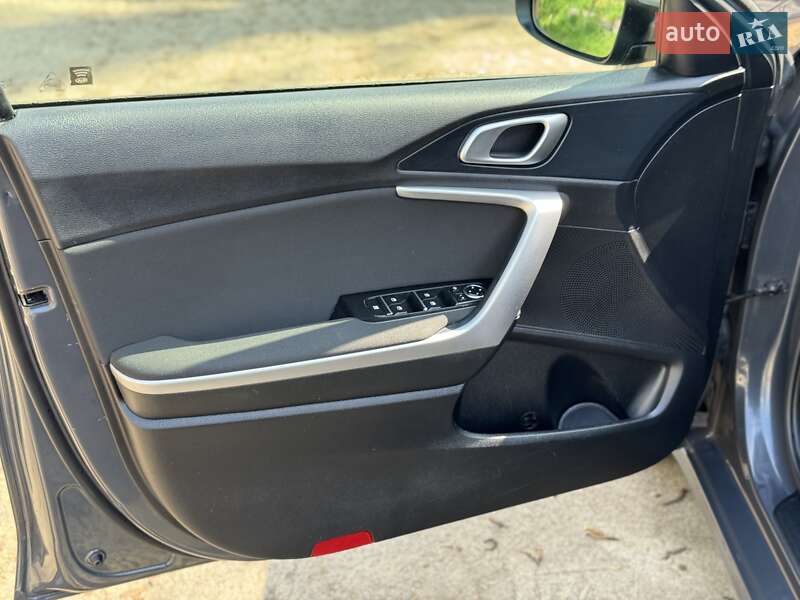 Універсал Kia Ceed 2019 в Одесі