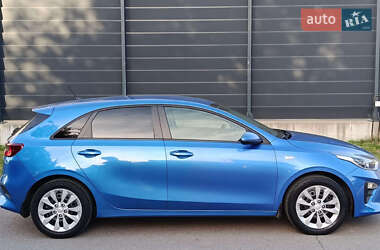 Хэтчбек Kia Ceed 2019 в 